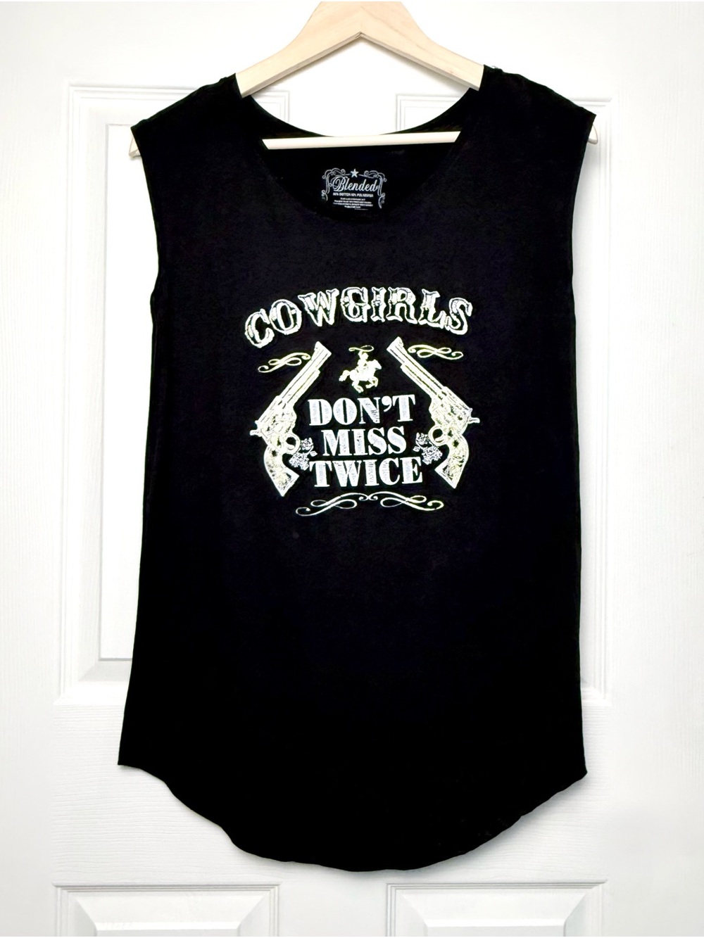 Black Graphic Sleeveless Tank Top - 'Cowgirls Don't Miss Twice'